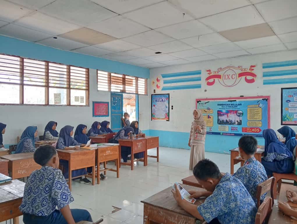 Sosialisasi Bimbel TIEC-ID di SMP Negeri 3 Galesong Selatan